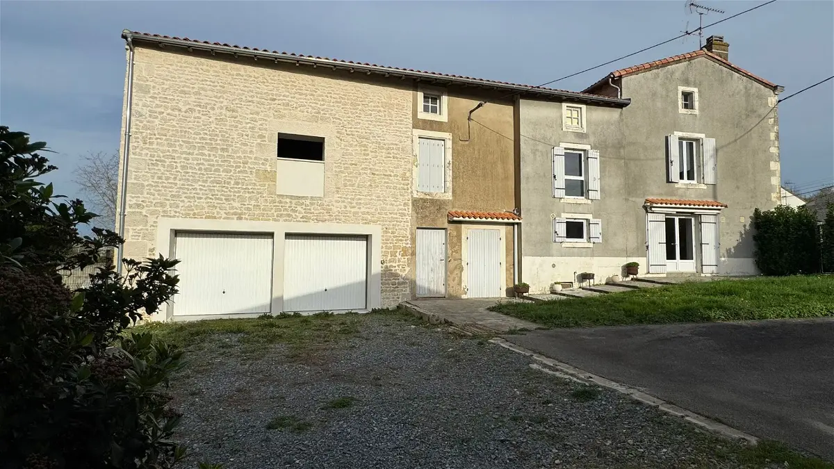 Achat maisonà LA CRECHE