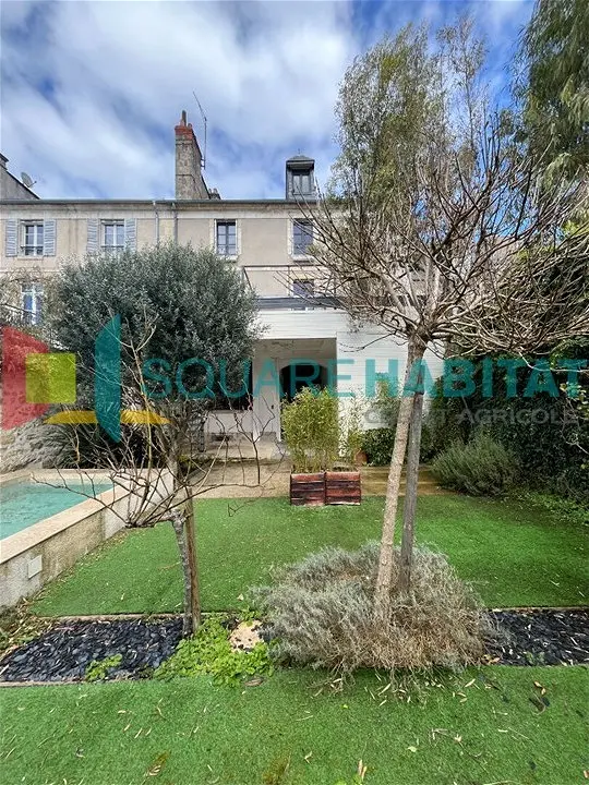 maisonà BOURGES