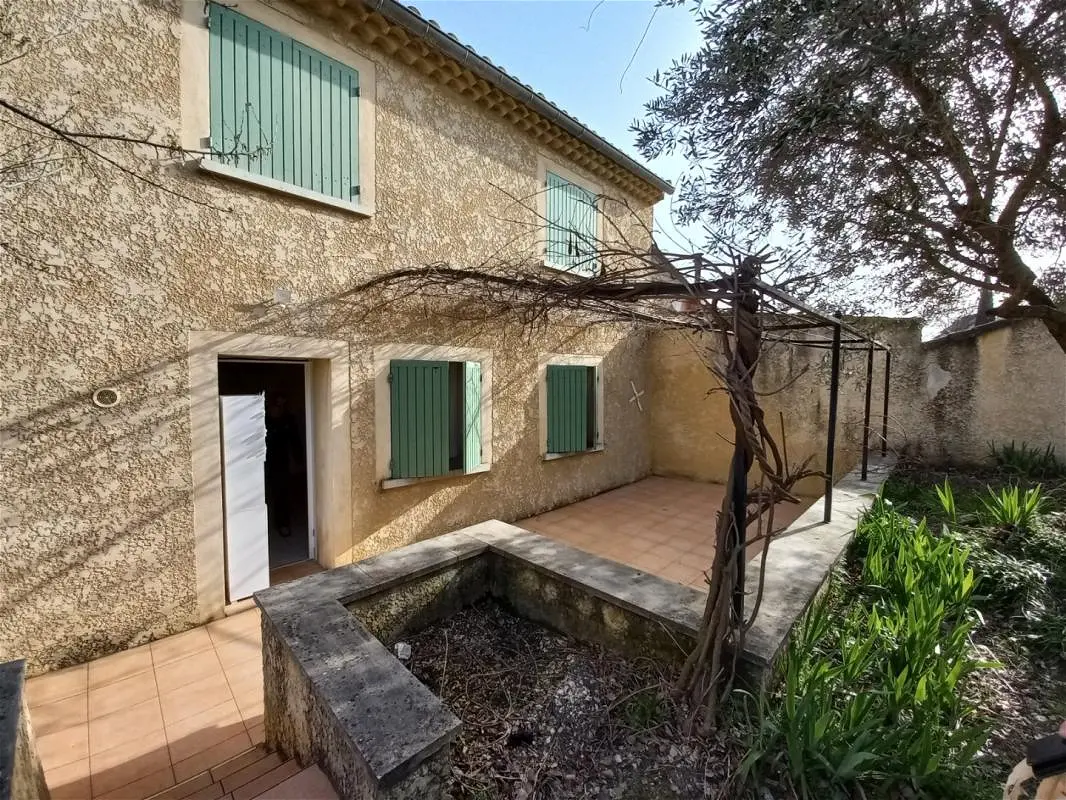 maisonà Bourg-Saint-Andéol