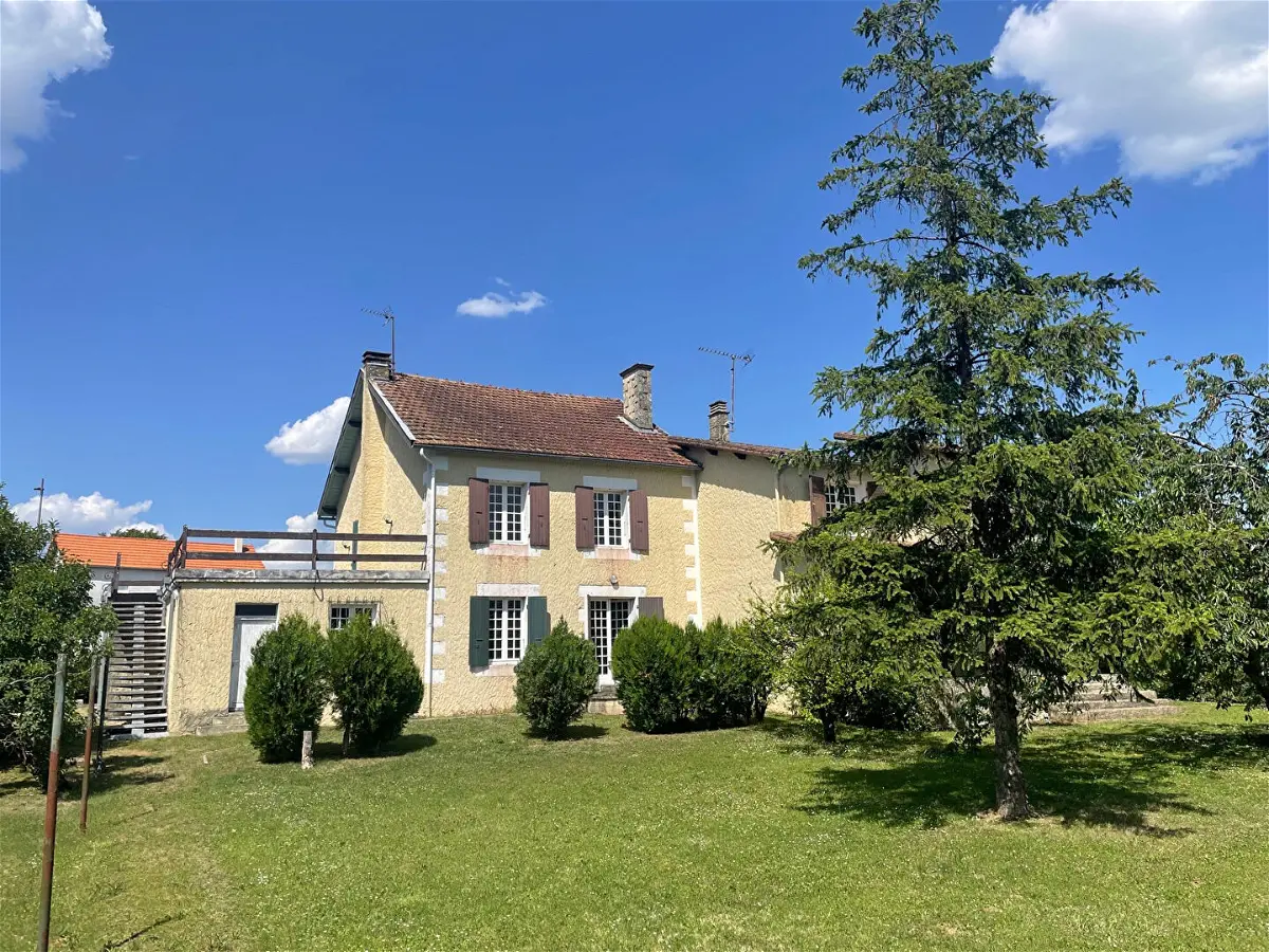 Achat maisonà SAINT PIERRE D EXIDEUIL