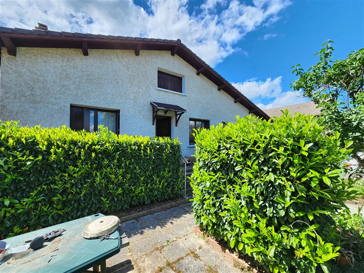 Achat maisonà SURY LE COMTAL