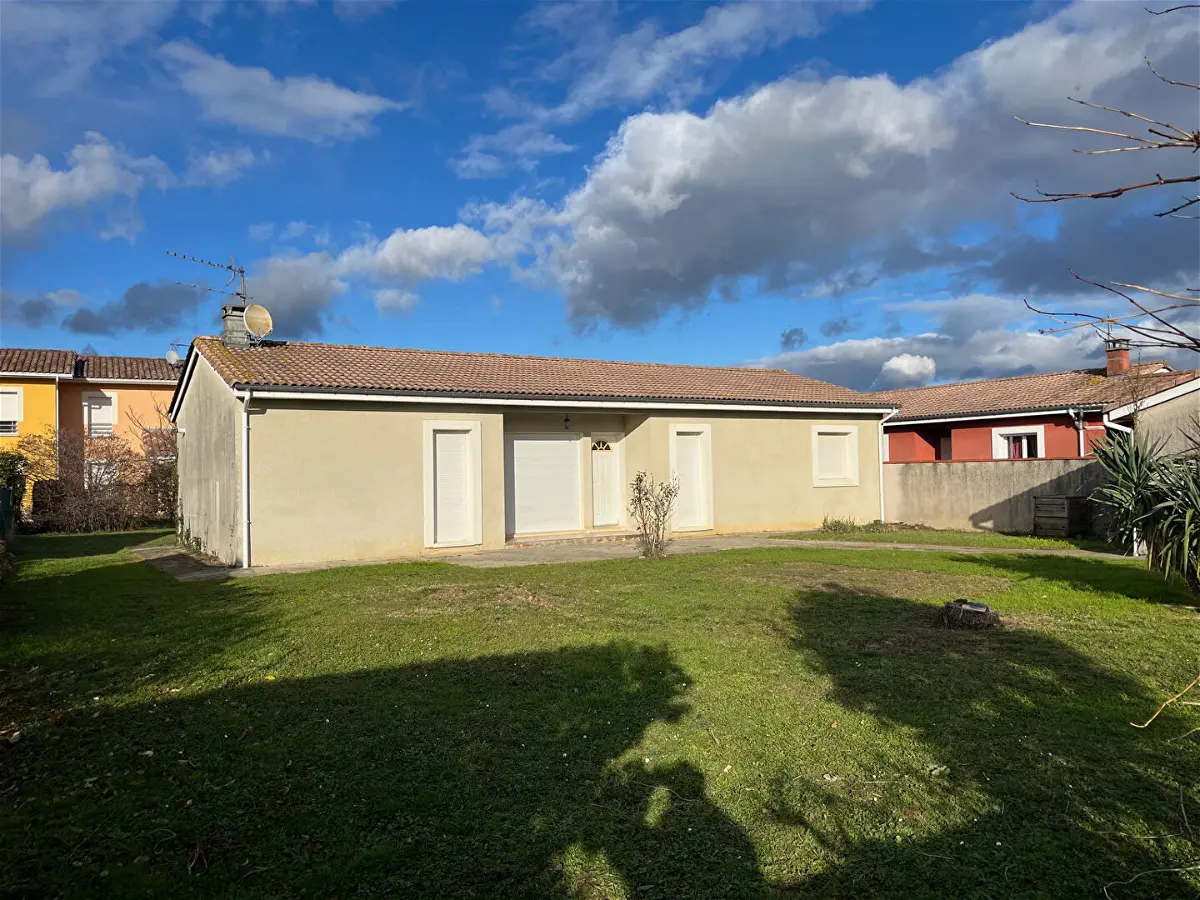 Achat maisonà LA TOUR DU CRIEU