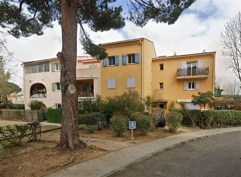 appartementà LA LONDE LES MAURES