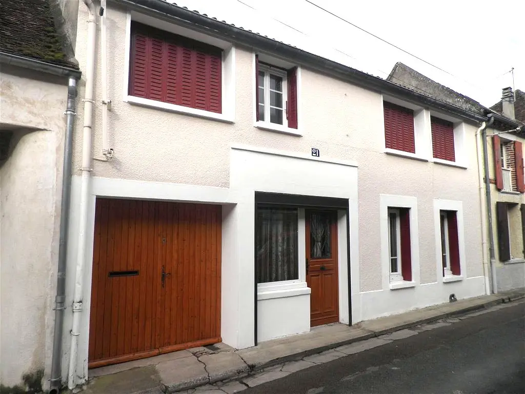 Achat maisonà VILLENEUVE SUR YONNE