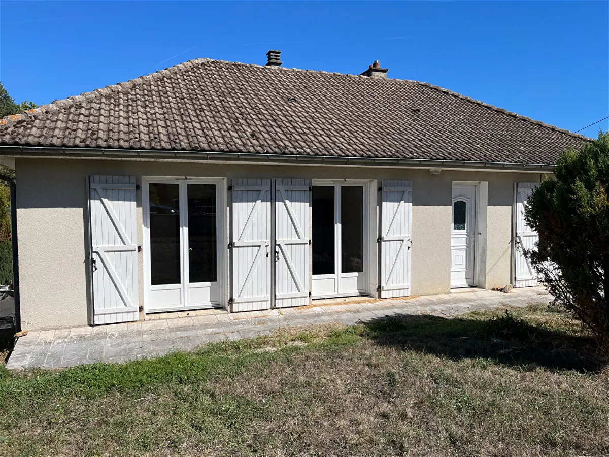 Maison 4 pièces 93 m² · à Montmorillon 86500 · 93,5 m² · 55 000 €