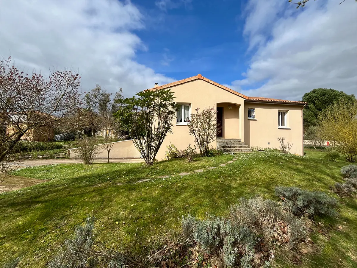 Achat maisonà FONTAINE LE COMTE