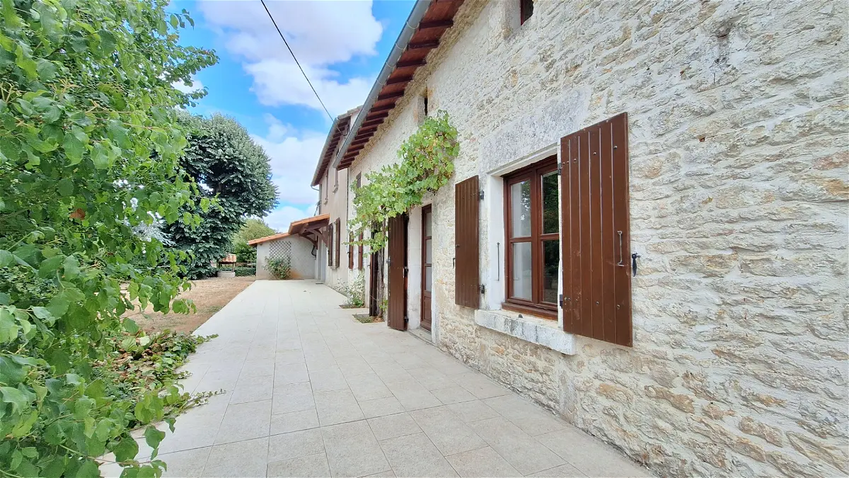 Achat maisonà CELLES SUR BELLE