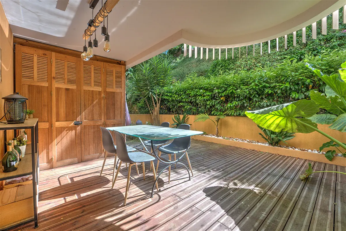Achat appartementà VENCE
