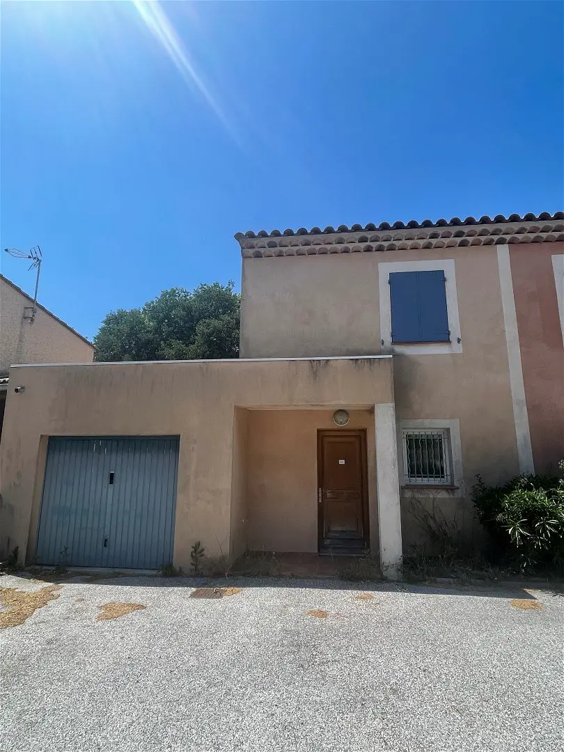 maisonà ST MAXIMIN LA STE BAUME