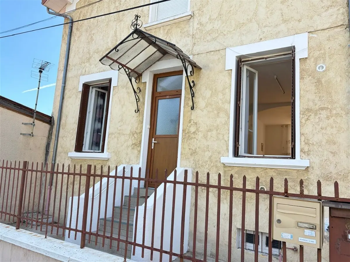 Appartement 4 pièces 55 m² · à Oullins-Pierre-Bénite · 55 m² · 930 €/mois