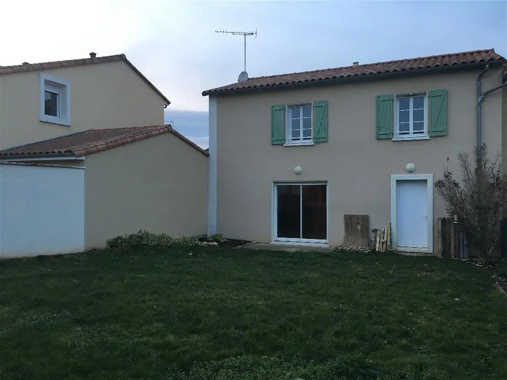 maisonà NEUVILLE DU POITOU