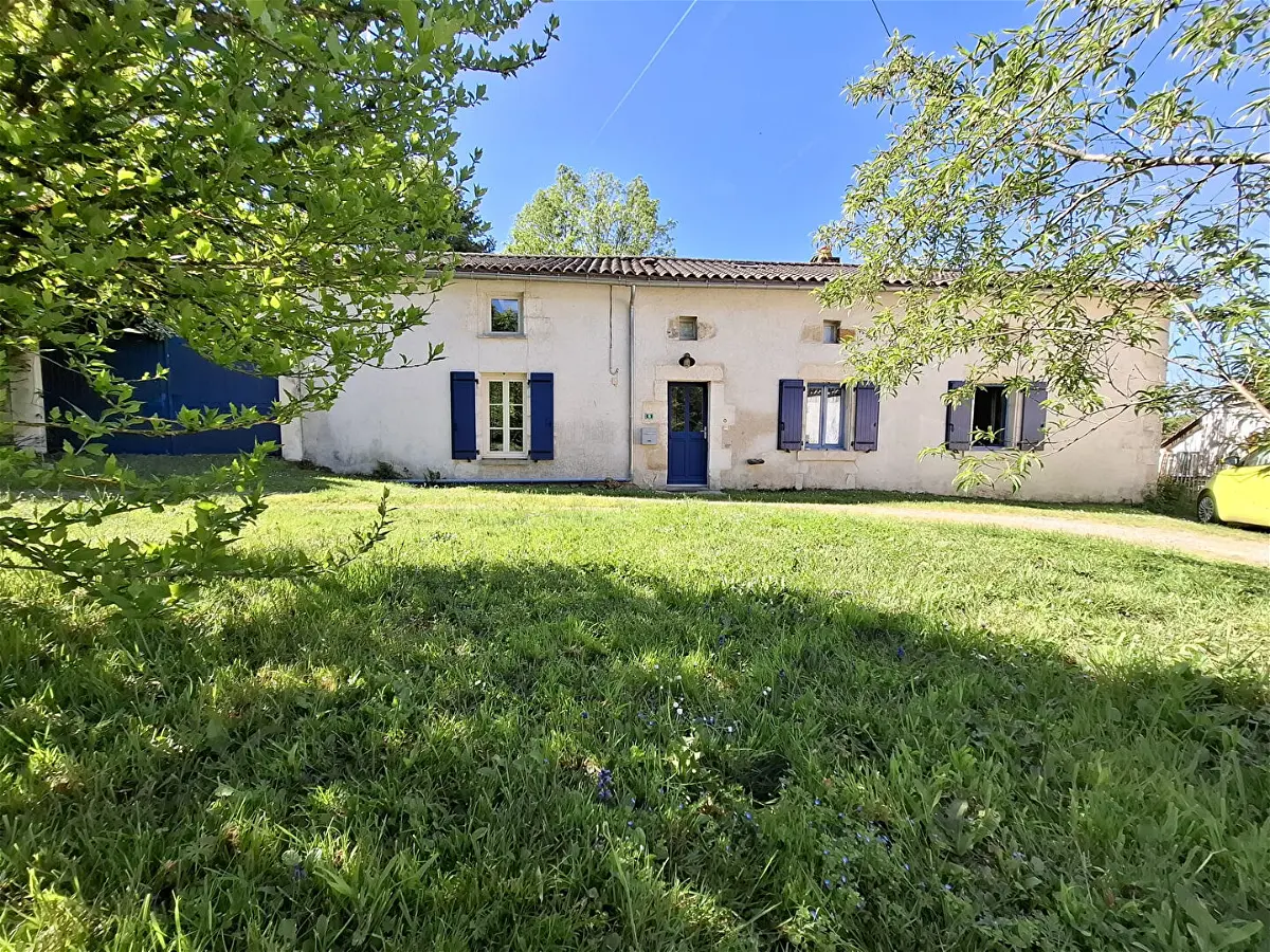 Achat maisonà CHAMPDENIERS