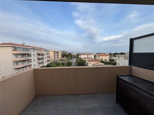 appartementà ST LAURENT DU VAR