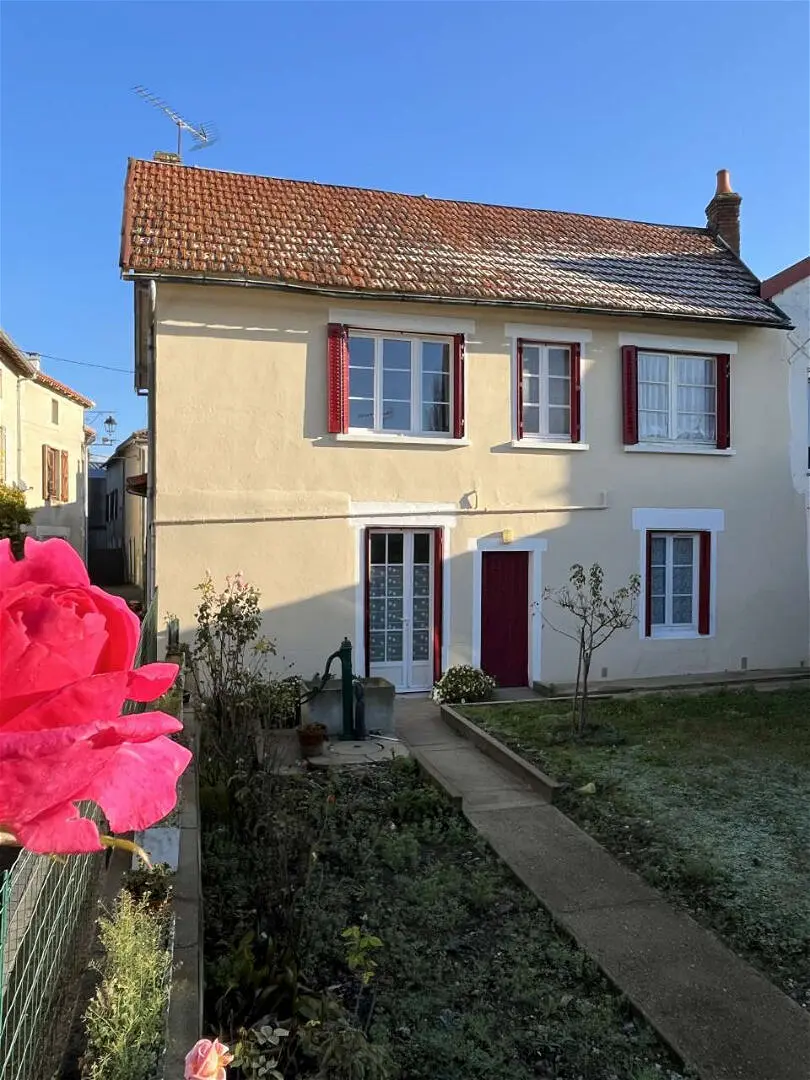 Achat maisonà USSON DU POITOU