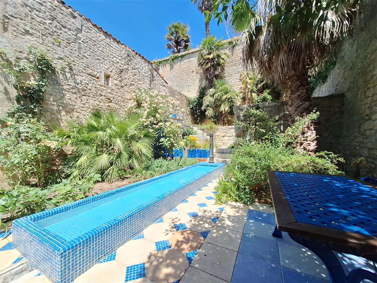 Achat maisonà TONNAY CHARENTE