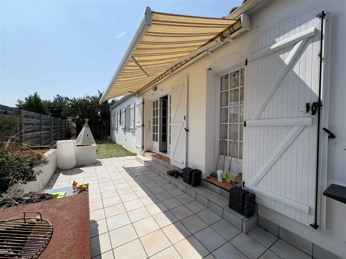 maisonà ST HILAIRE DE RIEZ