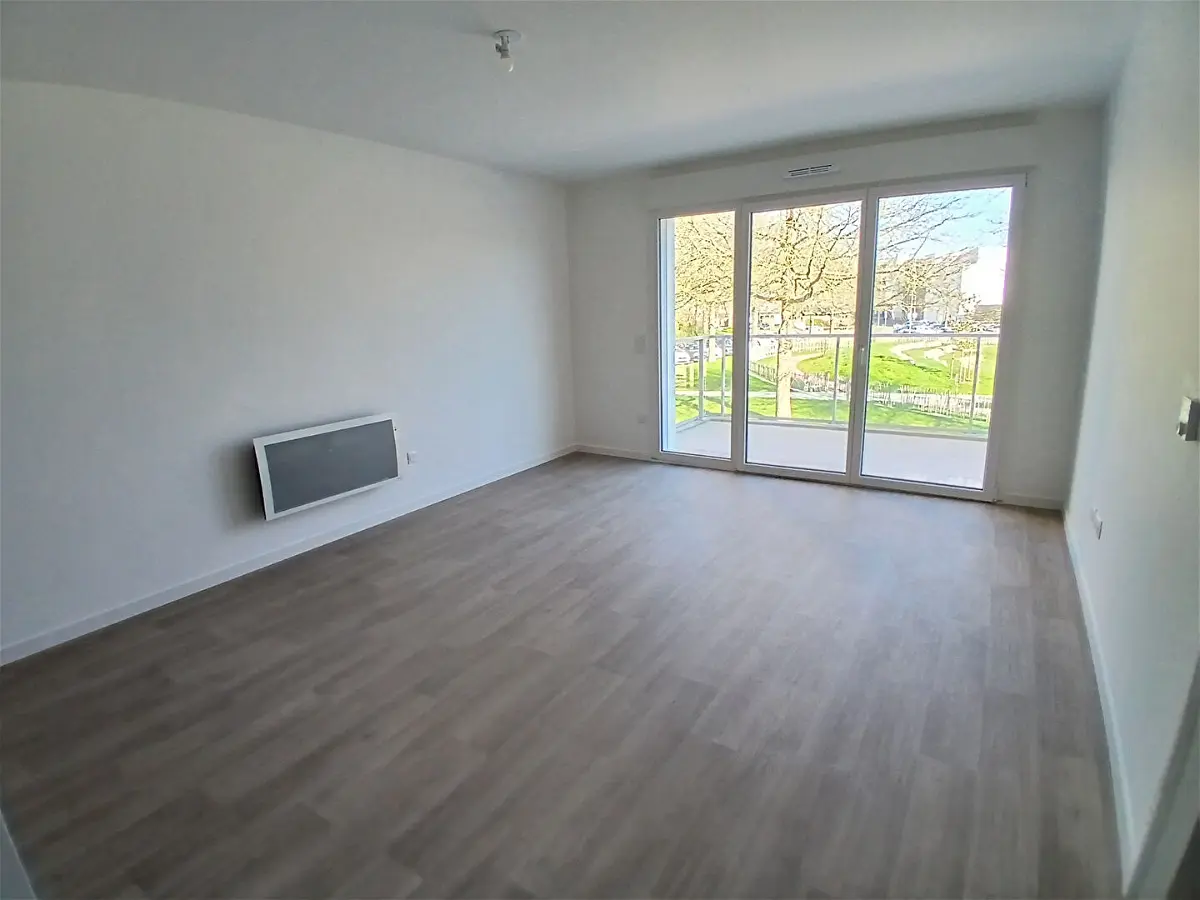 appartementà L HUISSERIE