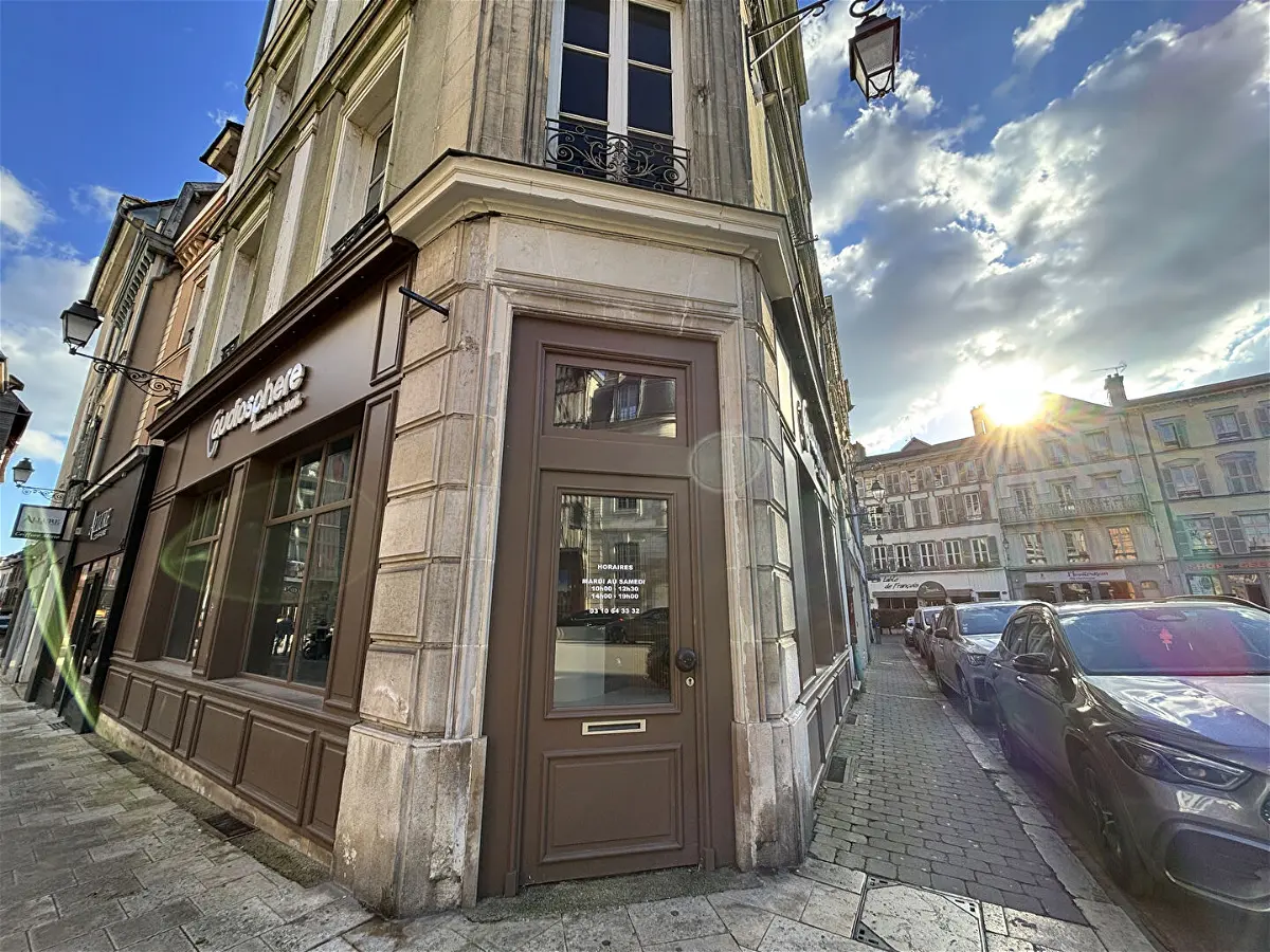 local_commercialà TROYES