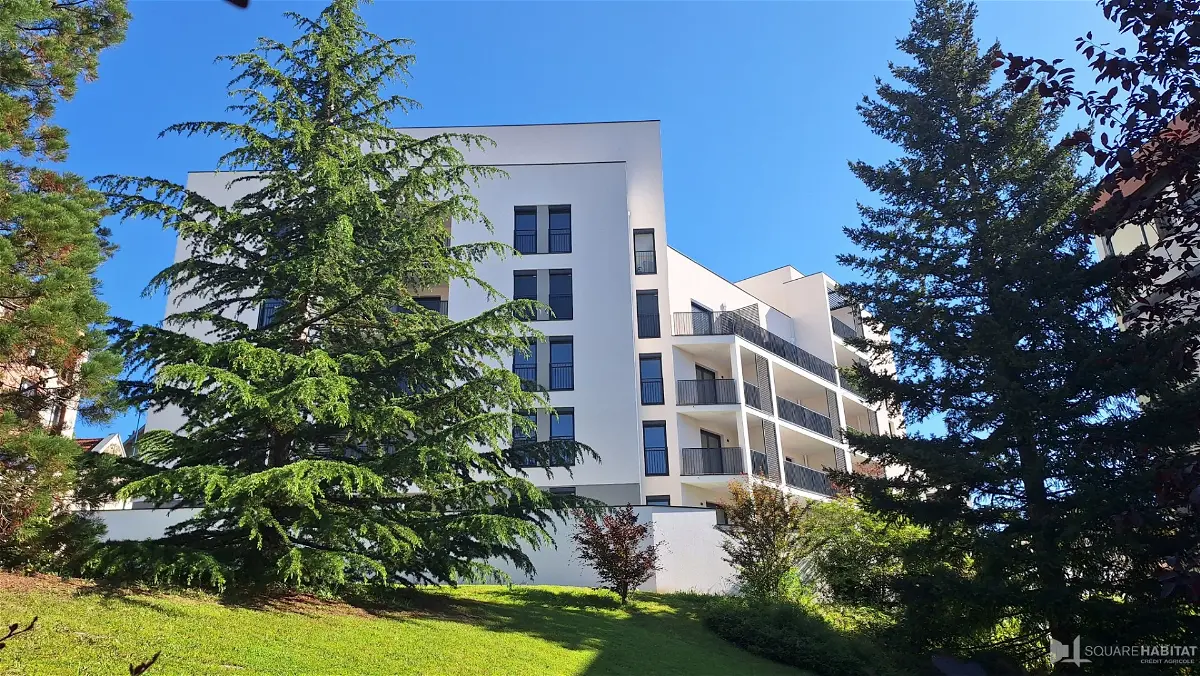 Appartement 3 pièces 61 m² · à Clermont-Ferrand · 60,9 m² · 830 €/mois