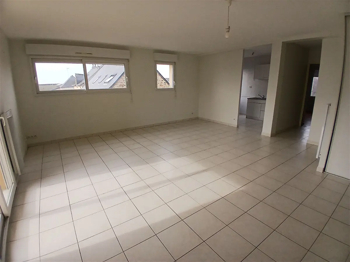 appartementà L HUISSERIE