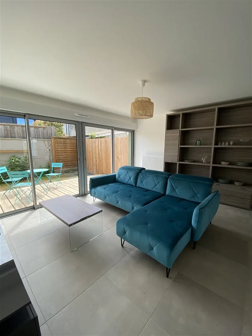 maisonà BORDEAUX CAUDERAN