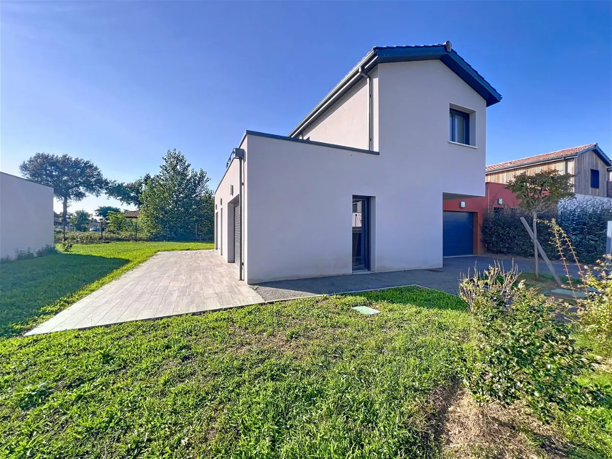 maisonà VILLENEUVE SUR LOT