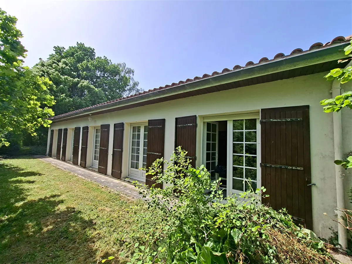 Achat maisonà ST HILAIRE DE VILLEFRANCHE