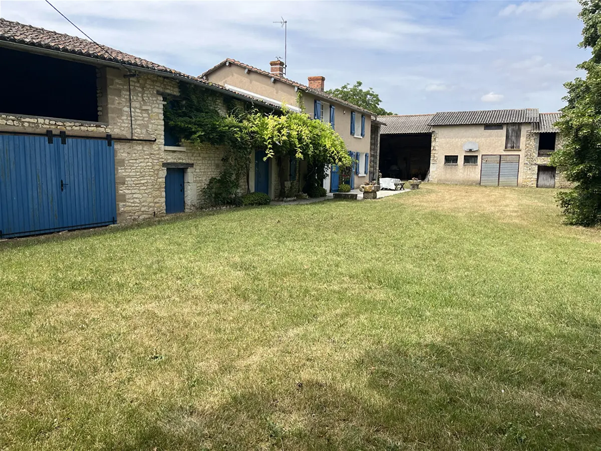 Achat maisonà MONTS SUR GUESNES