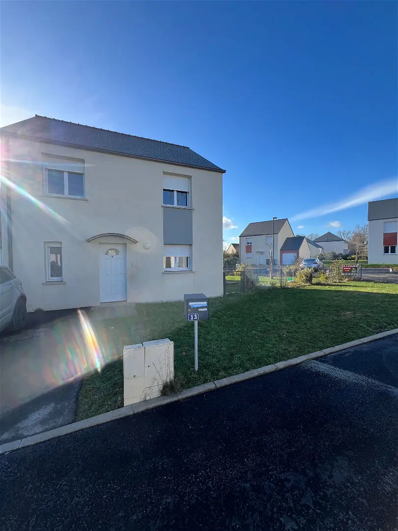 maisonà LAVAL