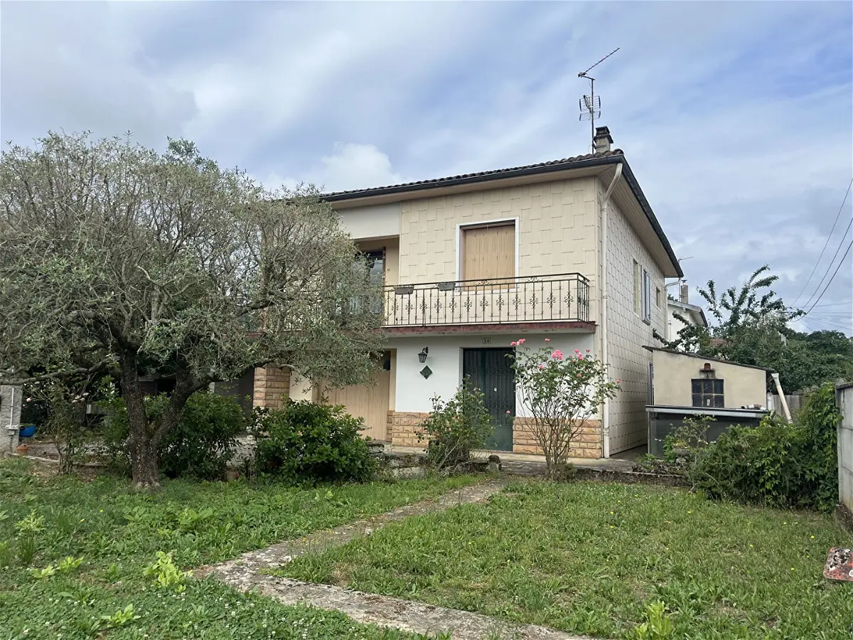 maisonà LAROQUE D OLMES