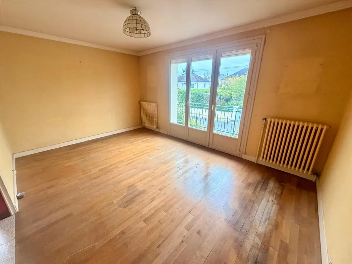 Maison 4 pièces 94 m² · à La Chaussée-Saint-Victor · 94,3 m² · 187 000 €