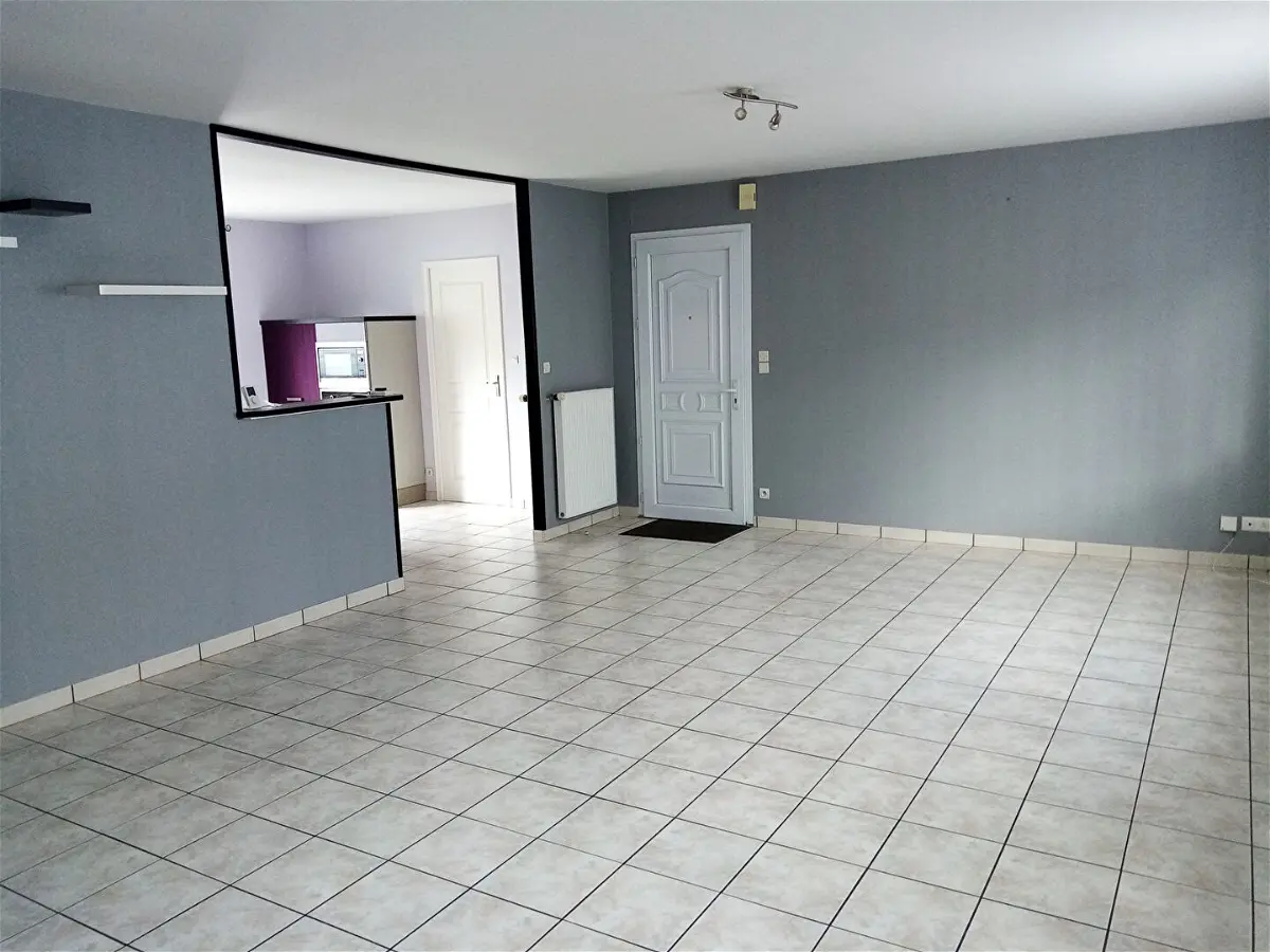 maisonà ST GEORGES DES GARDES