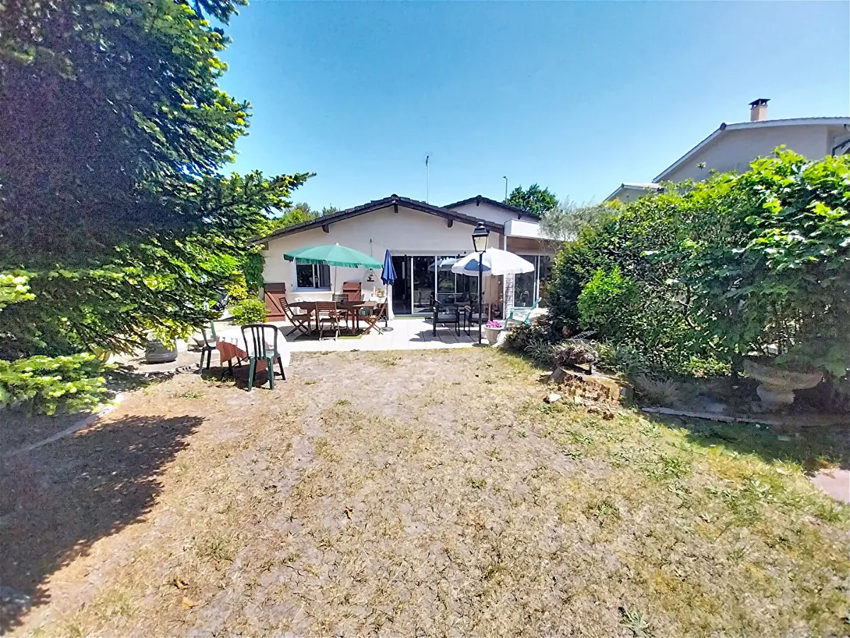 Achat maisonà SAINT MEDARD EN JALLES