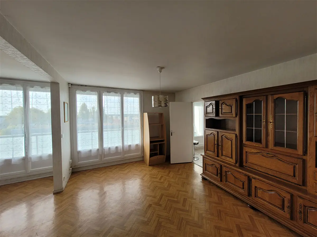 Achat appartementà FLEURY LES AUBRAIS