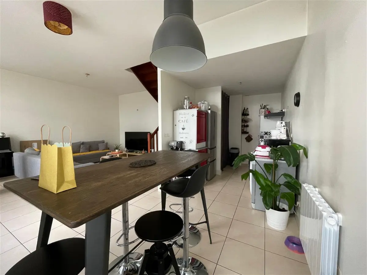 Appartement 5 pièces 113 m² · à Tours · 113,3 m² · 1 260 €/mois