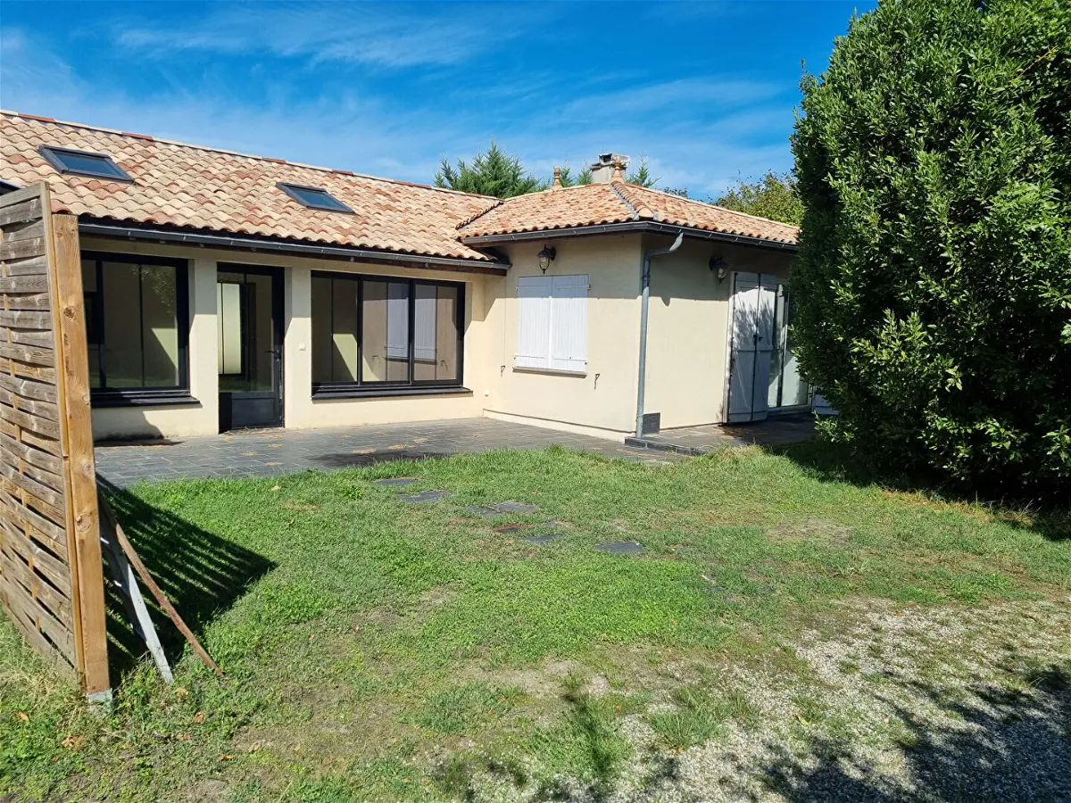 Achat maisonà LE TAILLAN MEDOC