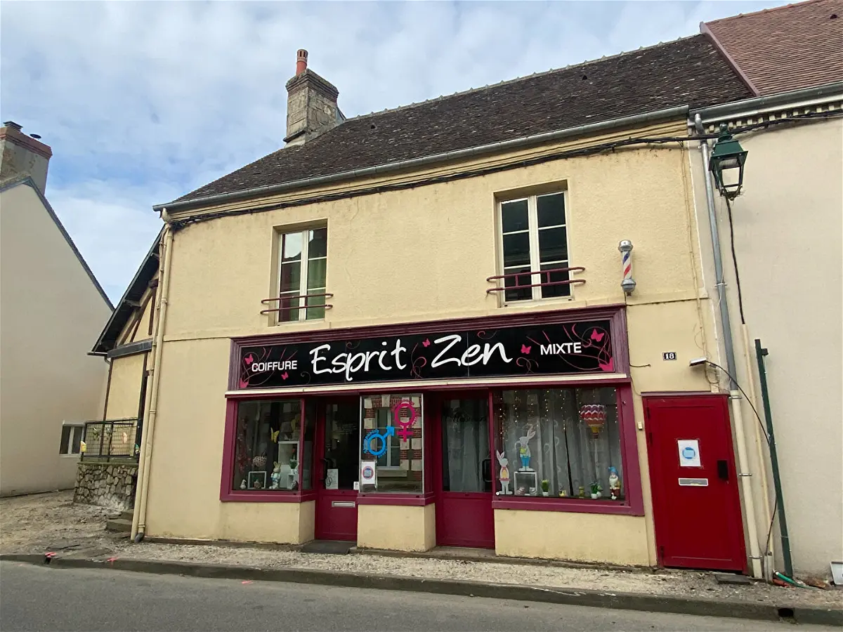 Achat maisonà LE MELE SUR SARTHE