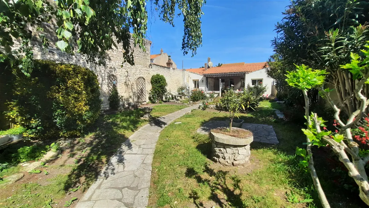 Achat maisonà LA ROCHELLE