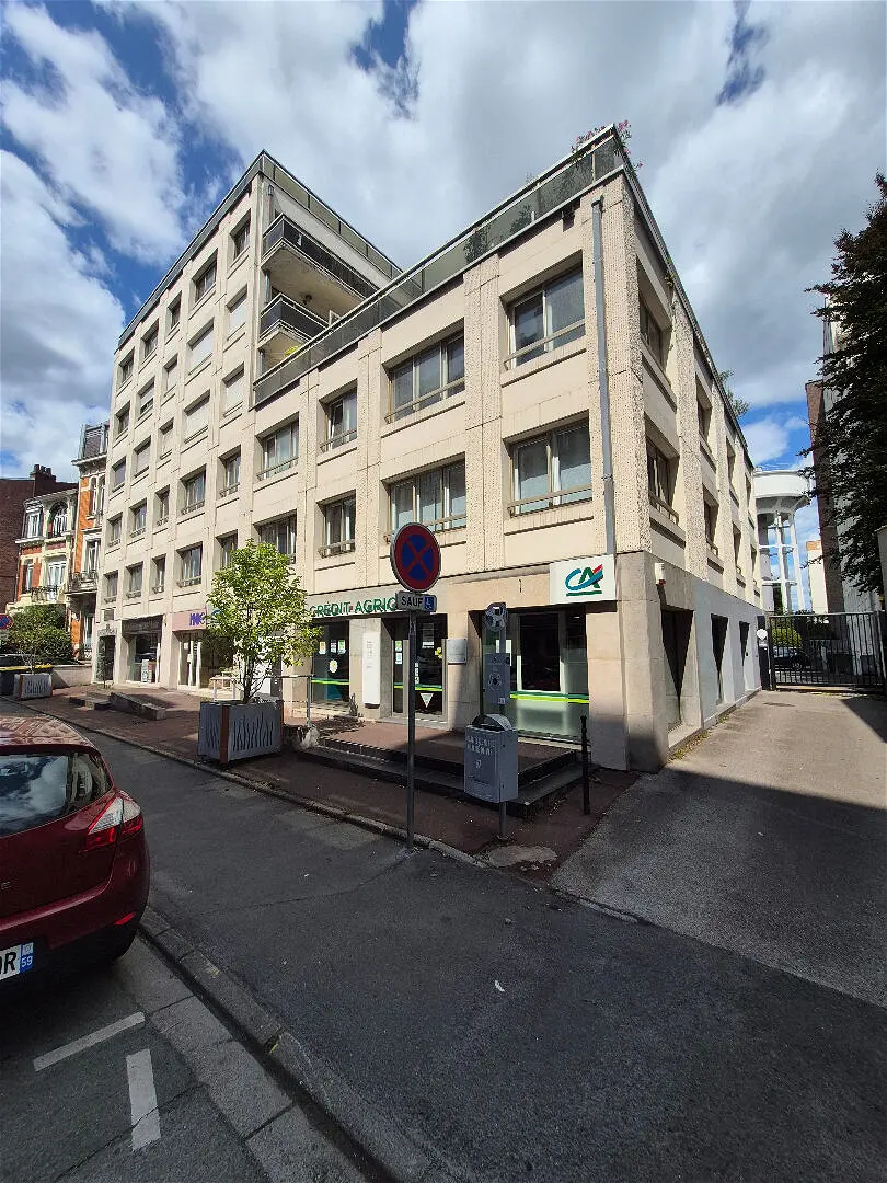 Achat local_commercialà LA MADELEINE