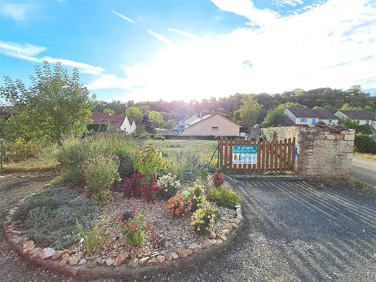 Maison 5 pièces 136 m² · à Riaucourt · 136 m² · 712 €/mois