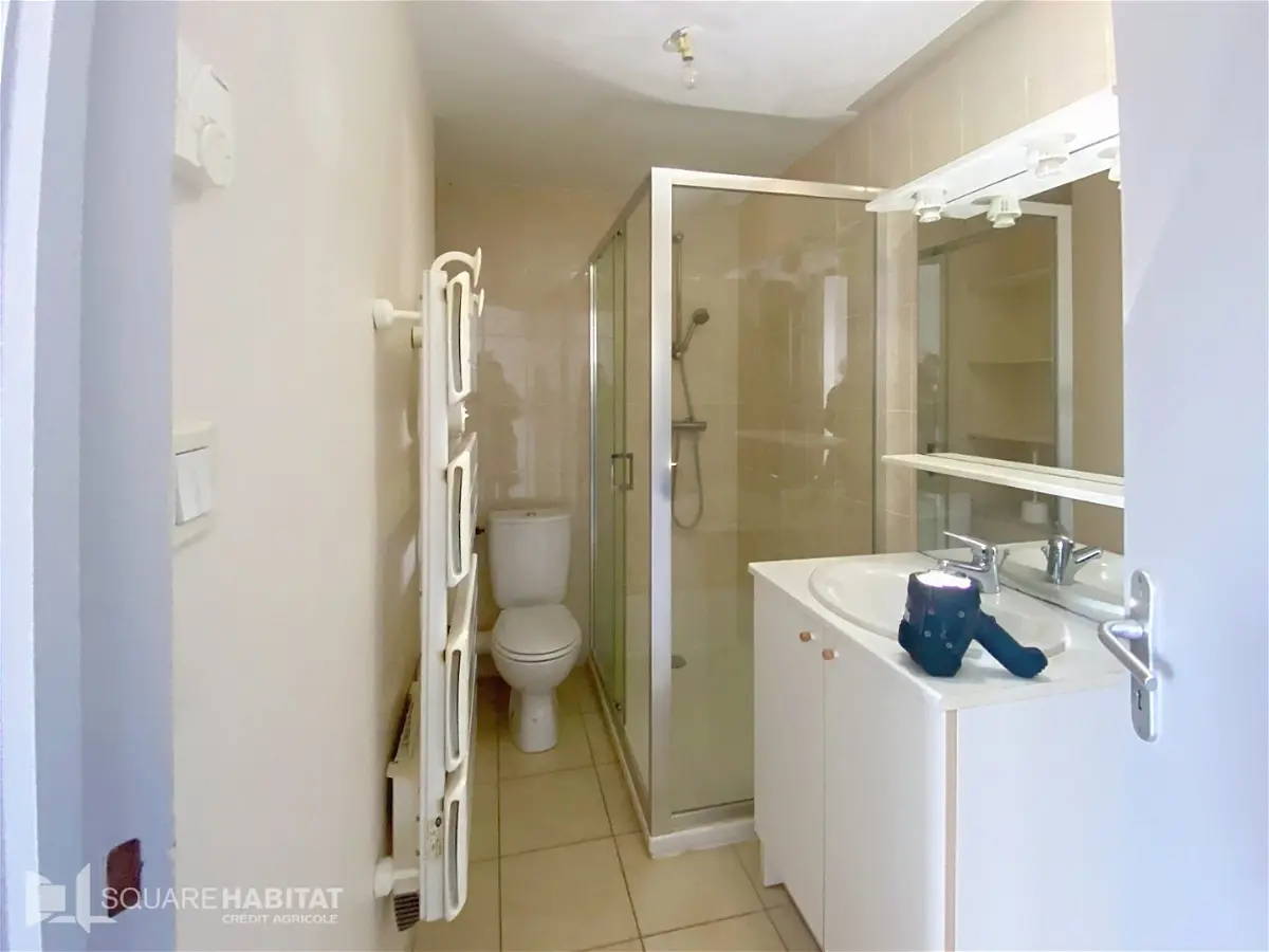 appartementà LOUVIGNE-DU-DESERT