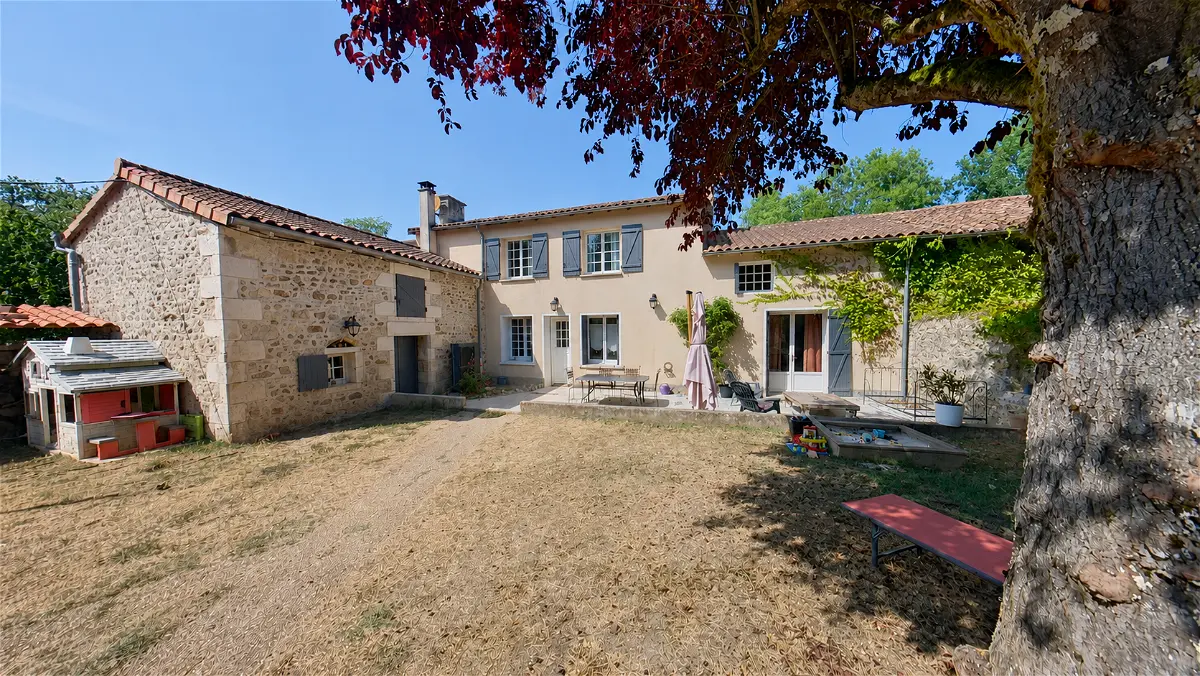 Achat maisonà QUINCAY