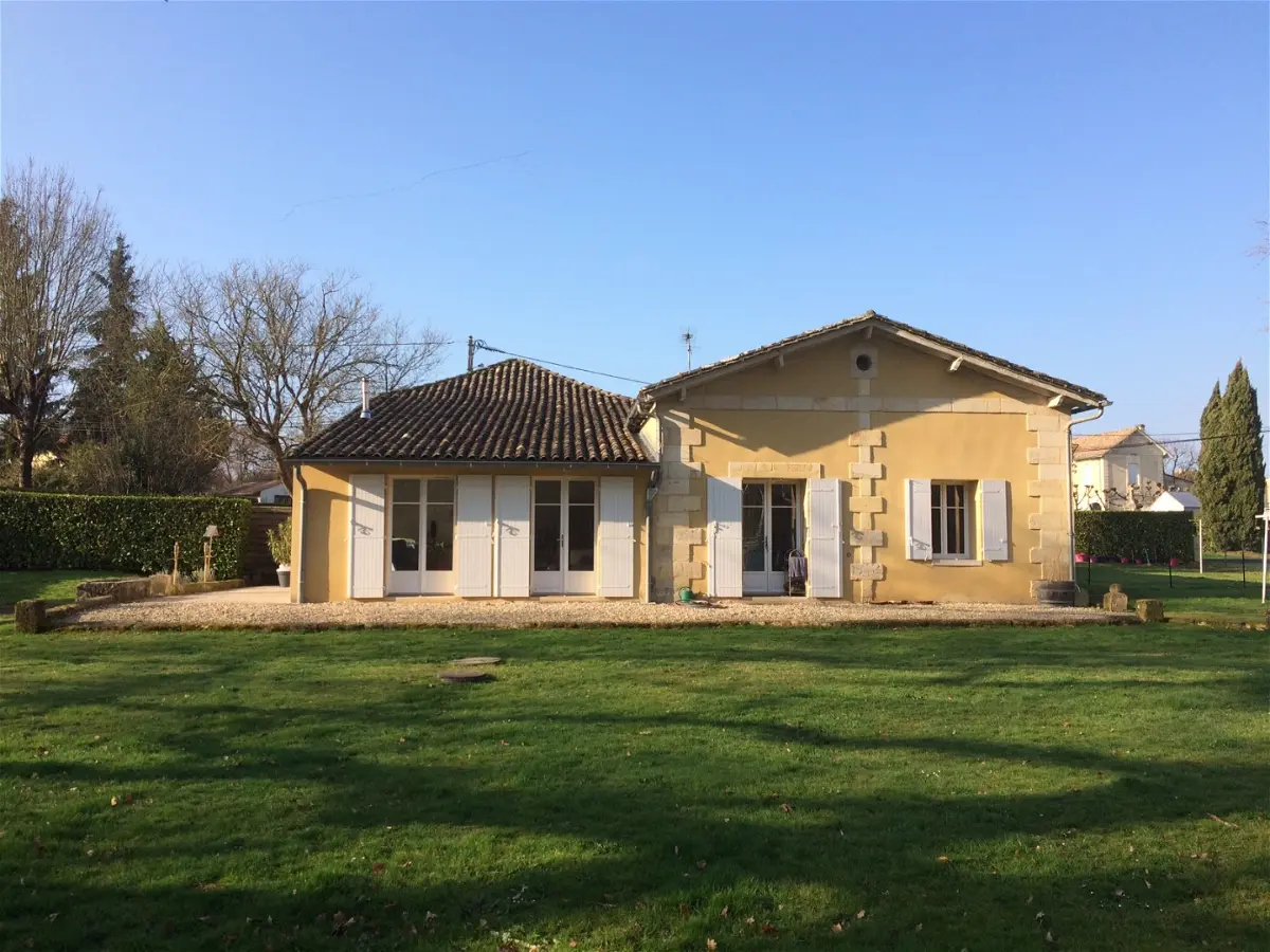 appartementà PETIT-PALAIS-ET-CORNEMPS