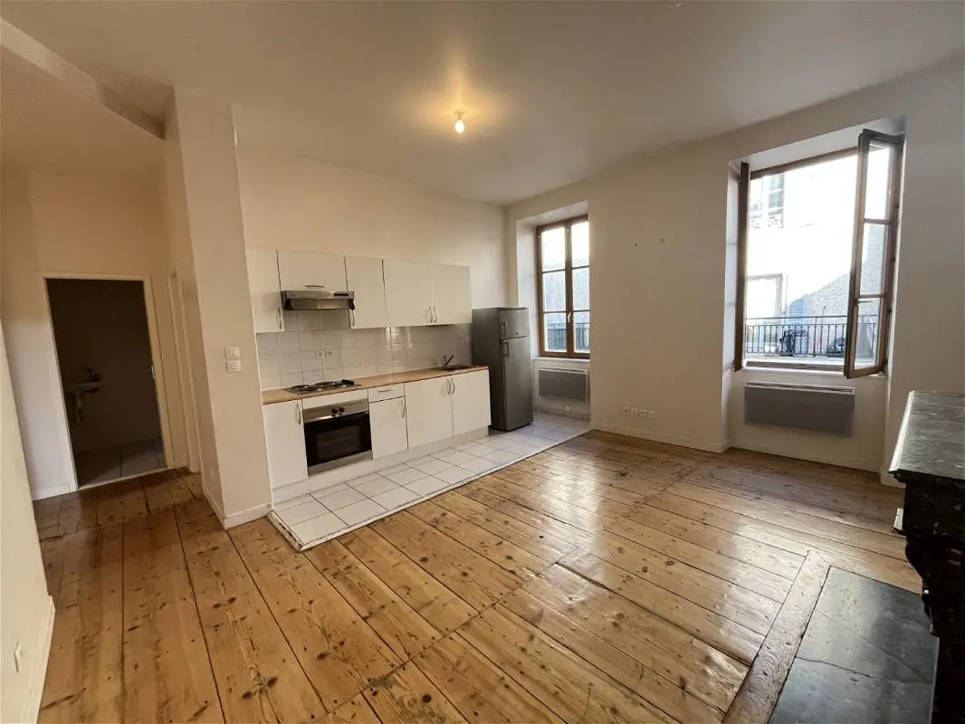 Appartement 3 pièces 61 m² · à Beaurepaire · 60,6 m² · 585 €/mois
