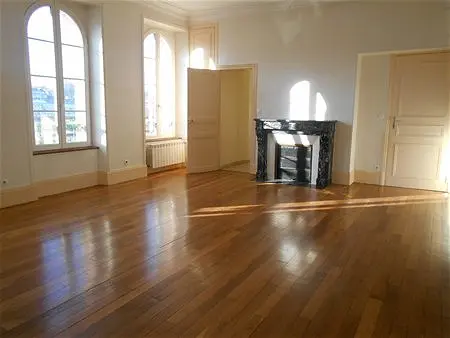 appartementà VILLENEUVE SUR YONNE