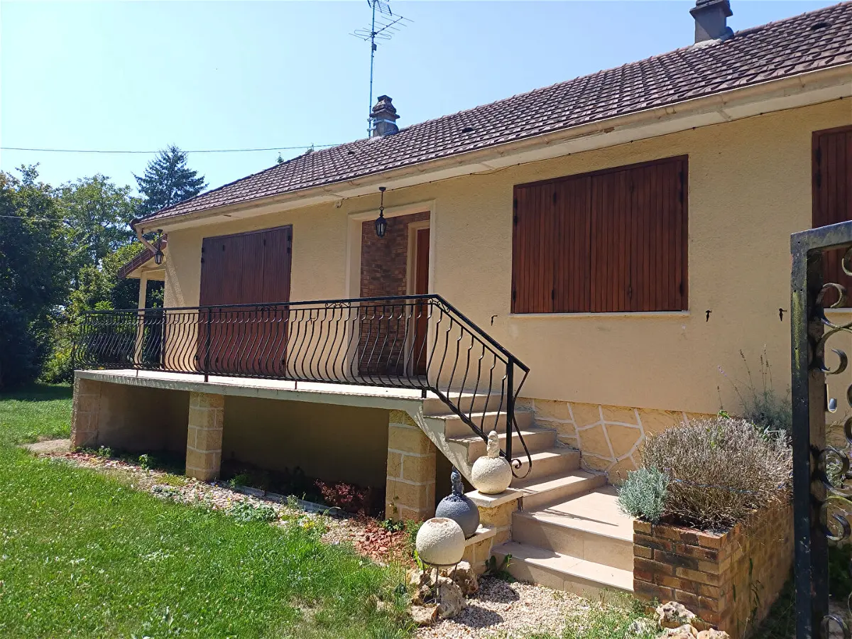 Achat maisonà VILLENEUVE SUR YONNE