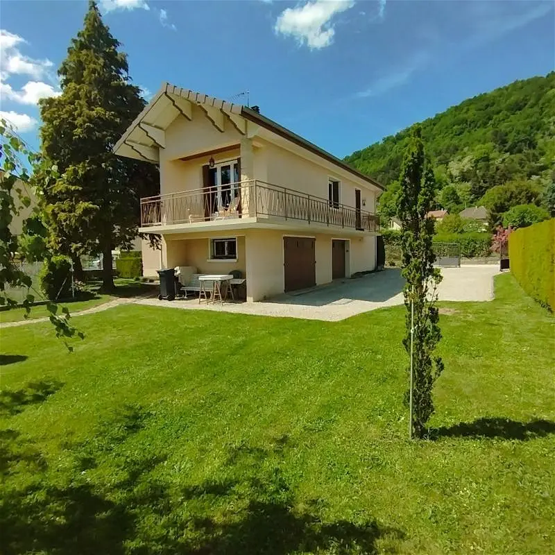 maisonà Apprieu