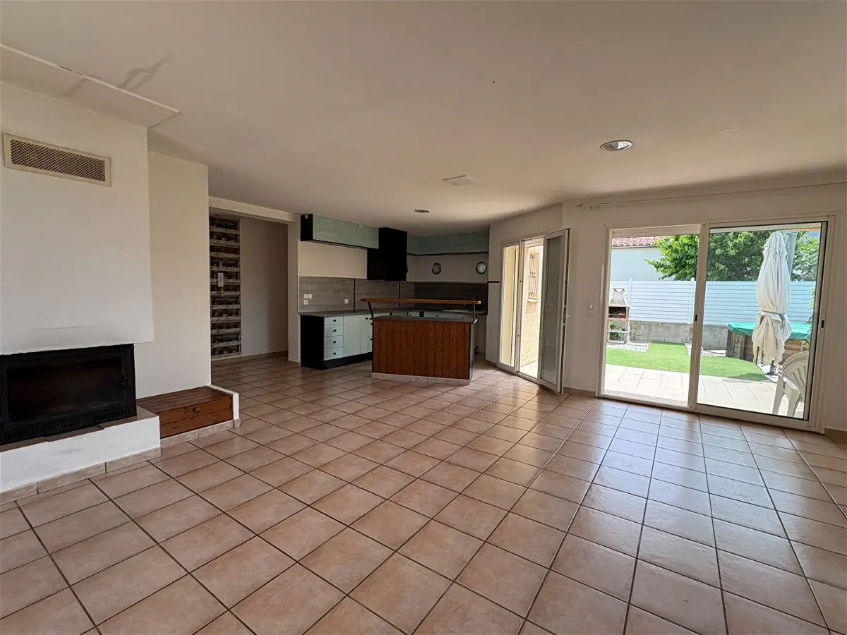 Achat maisonà SAINT GENIS DES FONTAINES