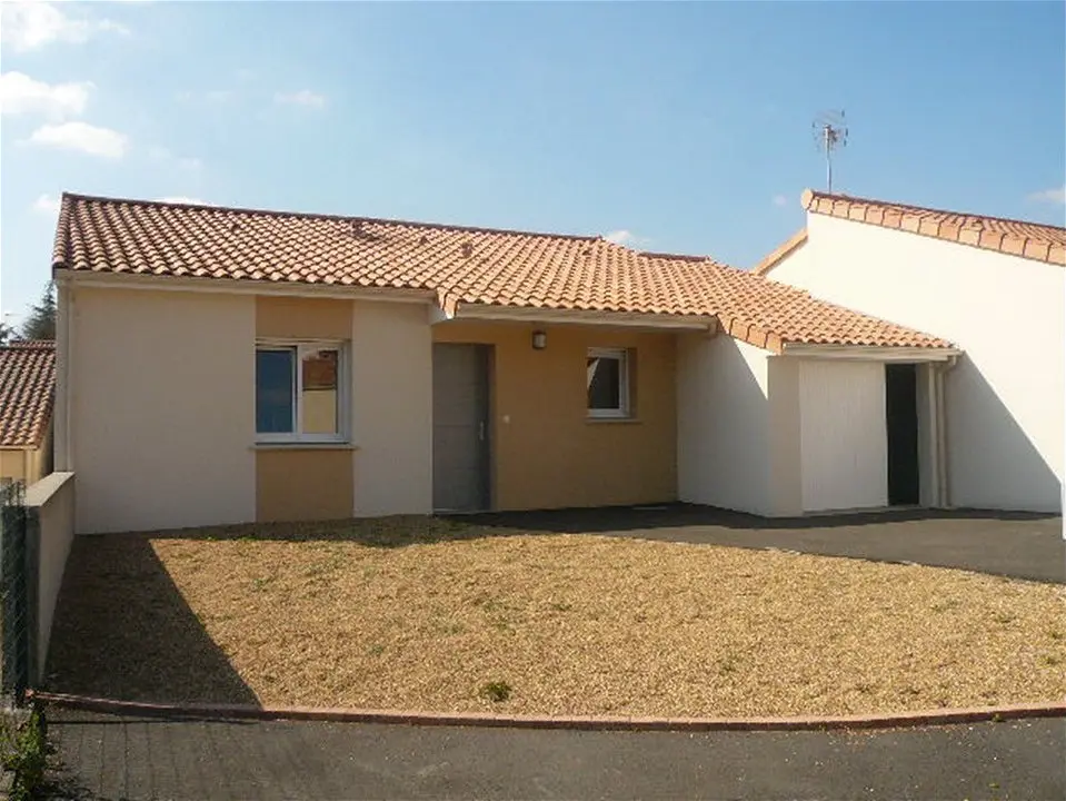 Maison 3 pièces 70 m² · à Mouzillon · 70 m² · 800 €/mois