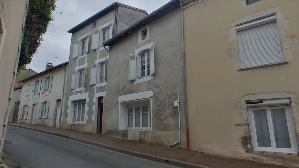 Achat maisonà L ISLE JOURDAIN